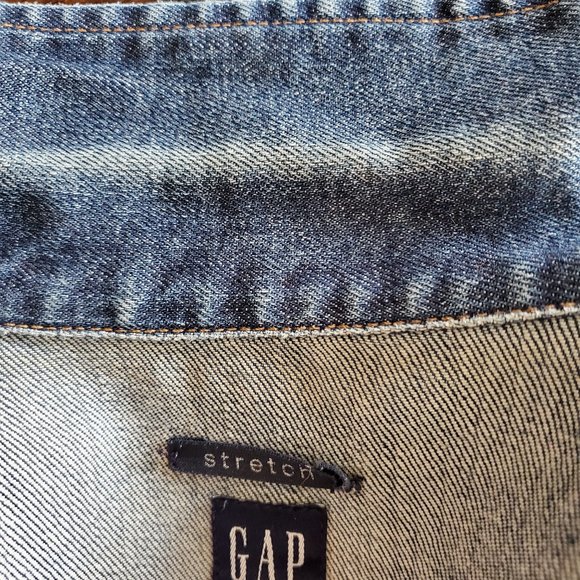 Gap Denim Jacket   Medium. - Picture 7 of 9